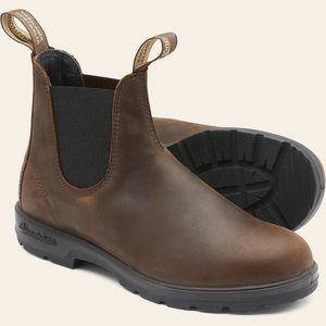 Blundstone antique brown boots